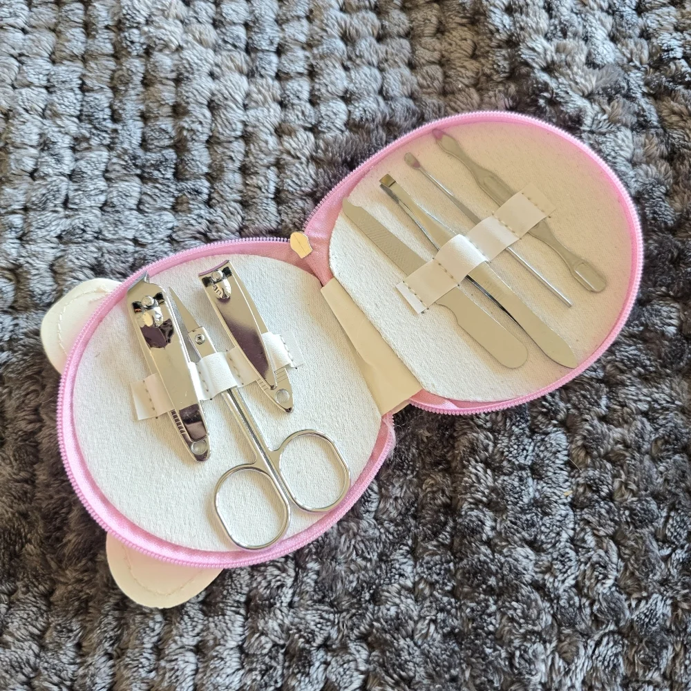 new Hello Kitty Sanrio Manicure Set Nail Set Tools 7 Piece Zip Pouch Purse - Picture 7 of 8
